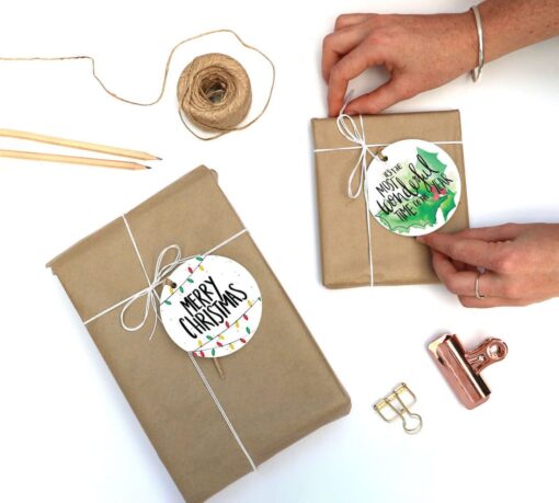 Merry Christmas Round Gift Tags