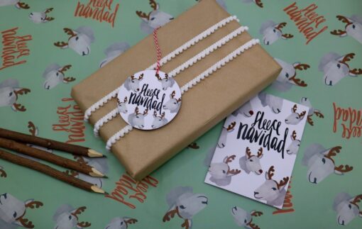 Christmas Gift Wrap | Fleece Navidad | 3pk - Image 2